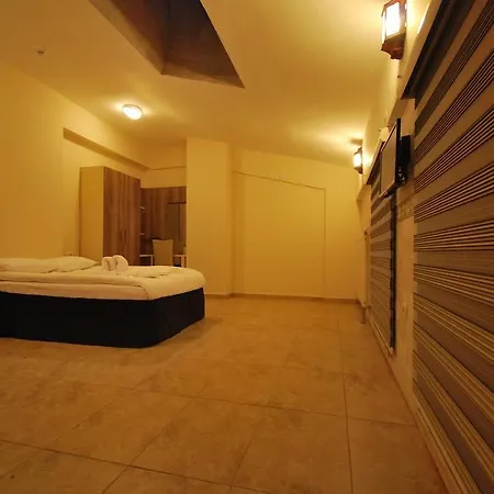 酒店 Beyoglu Palace Termal 4*