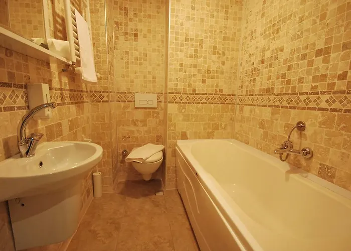 Отель Beyoglu Palace Termal 4*