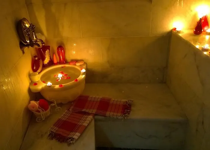 Отель Beyoglu Palace Termal