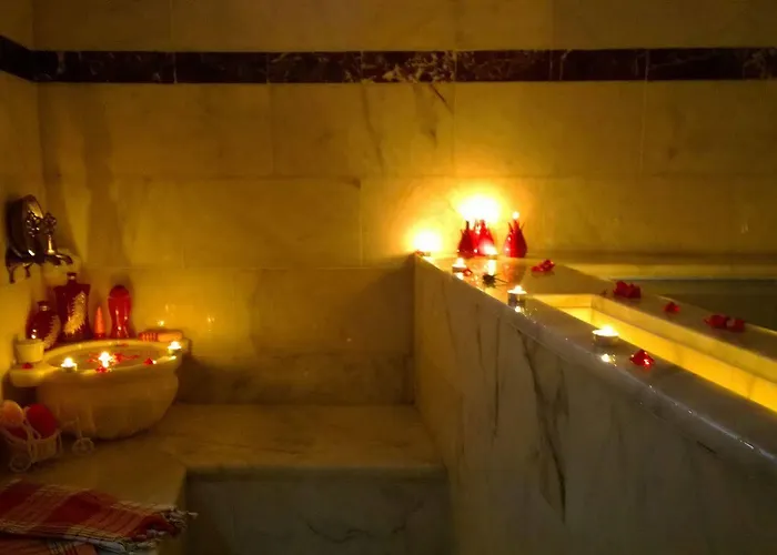 Отель Beyoglu Palace Termal 4*